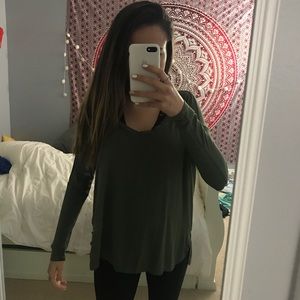 AMERICAN EAGLE size S green long sleeve